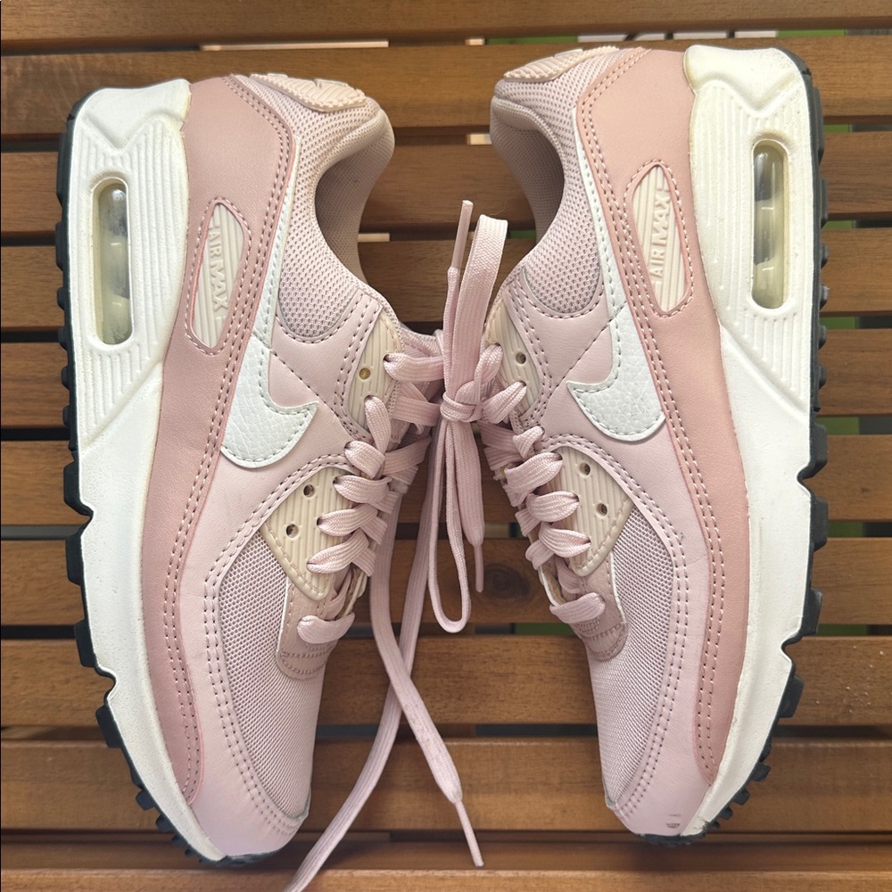 Nike Air Max Pink